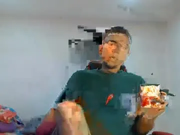 pizza_pa – webcam model profile photo Image 13