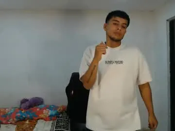 pizza_pa – webcam model profile photo Image 19