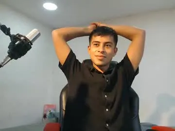 pizza_pa – webcam model profile photo Image 9