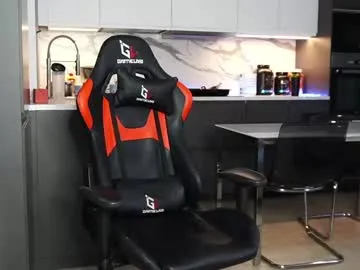 AnnyReina – webcam model profile photo Image 4