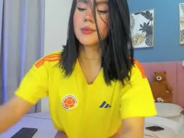 MadelynReeves – webcam model profile photo Image 12