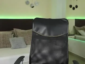 Donovan_Desmond – webcam model profile photo Image 5