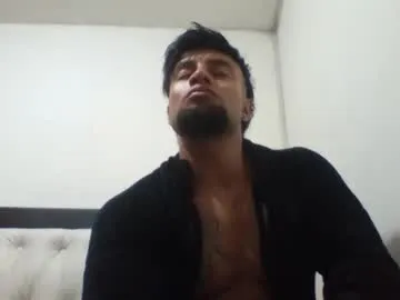 LiaSinclair – webcam model profile photo Image 2