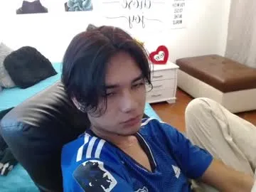 LaraOlsen – webcam model profile photo Image 11