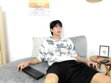 kai101010 – webcam model profile photo Image 9