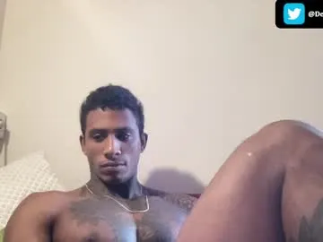 NoaMarin – webcam model profile photo Image 8