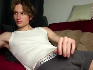 NaughtyNinaX – webcam model profile photo Image 2