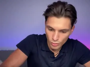 ArianaSole – webcam model profile photo Image 10