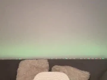 ArianaSole – webcam model profile photo Image 2