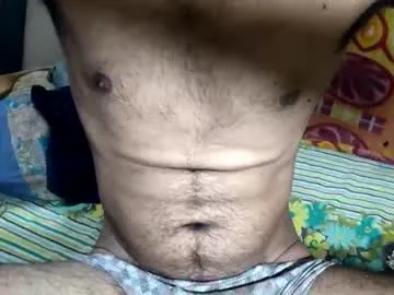 MiraLocks – webcam model profile photo Image 14