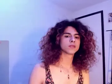 Luna_Kitanna – webcam model profile photo Image 2