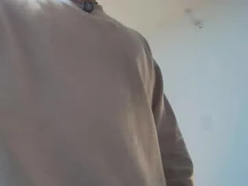 Perfektra – webcam model profile photo Image 11