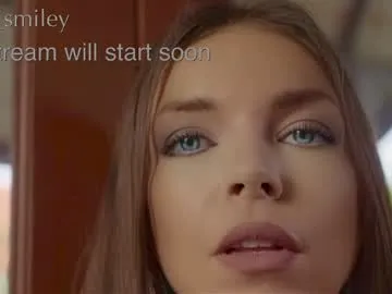 sexmittennjoytoy – webcam model profile photo Image 11