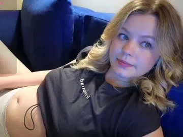 Daphne_Beaumont – webcam model profile photo Image 13