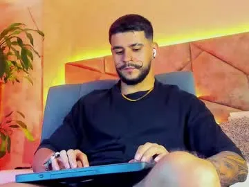 KataGarcia – webcam model profile photo Image 19