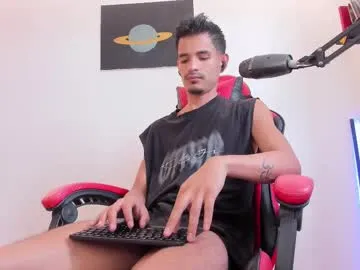 Akiravega – webcam model profile photo Image 15