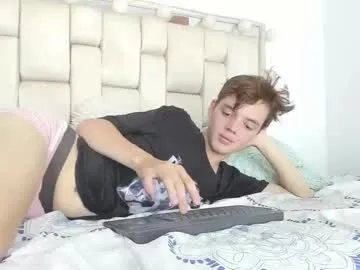 KaraNoir – webcam model profile photo Image 16