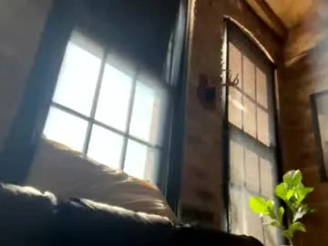 AnnyReina – webcam model profile photo Image 12