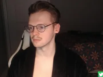 SkyLumen – webcam model profile photo Image 13