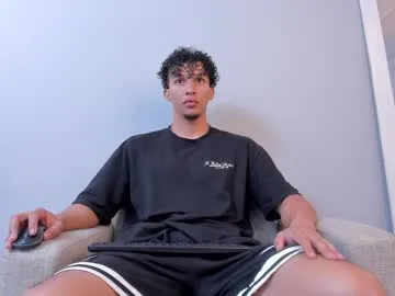 CassieGil – webcam model profile photo Image 4