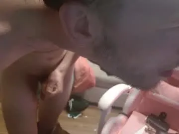 ZoeyReed – webcam model profile photo Image 3