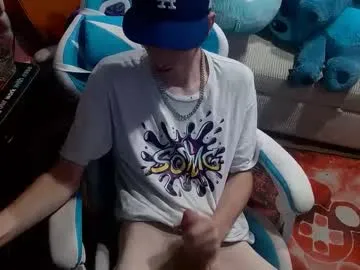 ZoeyReed – webcam model profile photo Image 5