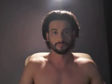 ReinaDelRey – webcam model profile photo Image 3