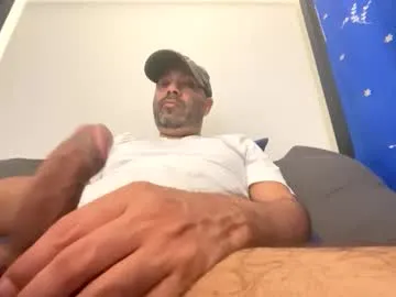 GiaMazzon – webcam model profile photo Image 14