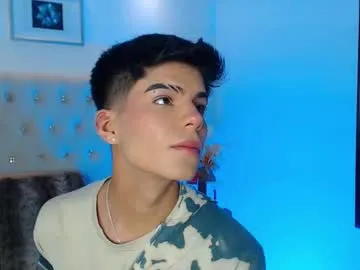 CassieGil – webcam model profile photo Image 14