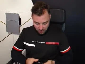 GiaMazzon – webcam model profile photo Image 17