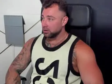 GiaMazzon – webcam model profile photo Image 4