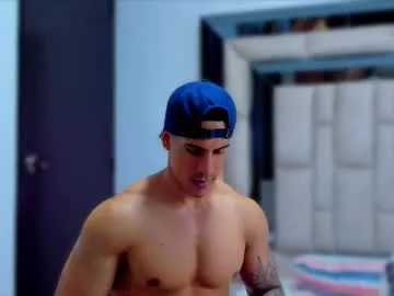 ShainaVaasquez – webcam model profile photo Image 14