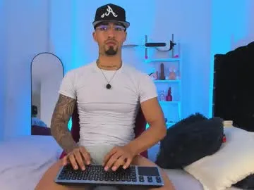 LyamMarven – webcam model profile photo Image 14