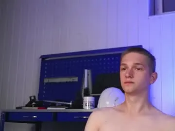 MrsKitten – webcam model profile photo Image 16