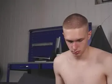 MrsKitten – webcam model profile photo Image 9