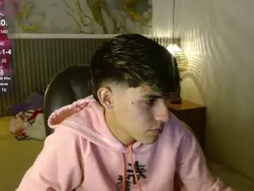 JulyWood – webcam model profile photo Image 17