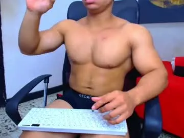 AngelieVoyer – webcam model profile photo Image 8