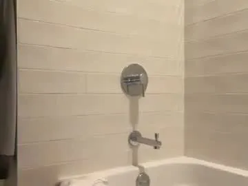 AmyBelmontt – webcam model profile photo Image 13