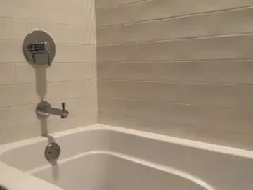 AmyBelmontt – webcam model profile photo Image 7