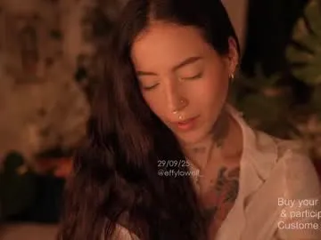 Nathy25 – webcam model profile photo Image 19