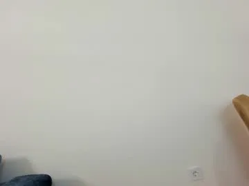 AishaLeclerc – webcam model profile photo Image 10