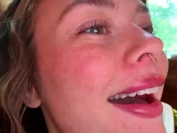 MissSweetCream – webcam model profile photo Image 12