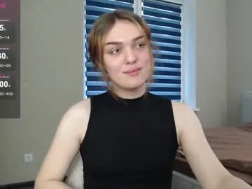 _Crystal_evains – webcam model profile photo Image 2