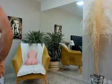 LoraDevine – webcam model profile photo Image 10