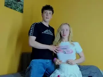 LisandreLaVenale – webcam model profile photo Image 2