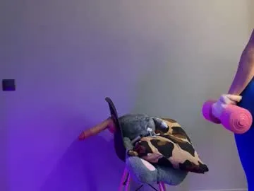 EmmaEboney – webcam model profile photo Image 17