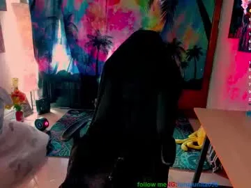 AmyBelmontt – webcam model profile photo Image 11