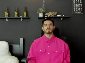 NaughtyNinaX – webcam model profile photo Image 4