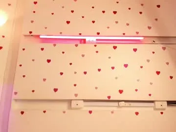 Musae – webcam model profile photo Image 18