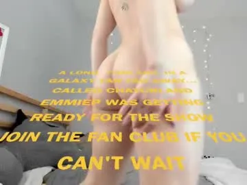 SashaShin – webcam model profile photo Image 3